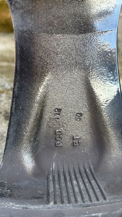 Джанти с гуми 5х112 18-ки