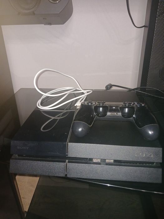 СРОЧНО! PS4 Original (Fat), первая ревизия