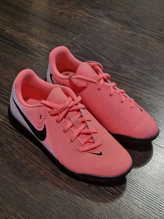 детски спортни обувки Nike Phantom GX - РАЗМЕР 32
