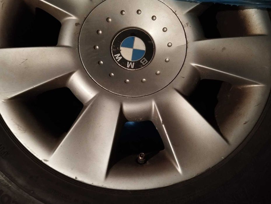 Зимни гуми с оргинални джанти BMW /БМВ