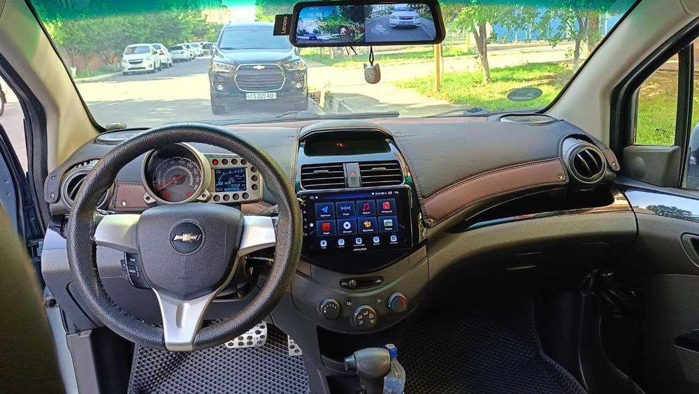Сhevrolet Spark 2015 автомат