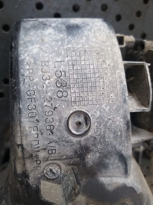 Capac usita rezervor cu buson land rover range rover evoque l538 bh529a095ab bj3227936ab