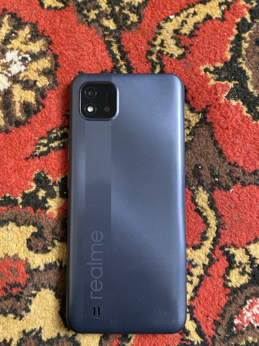 Realme C20 srochna sotiladi