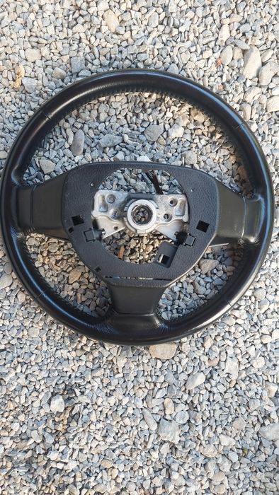 Волан  BMW F30 F31