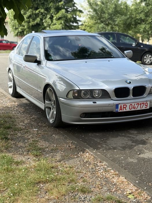 BMW 5 Series 0 — imagine 2