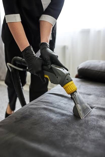 Пране на мека мебел, седалки, дивани, столове