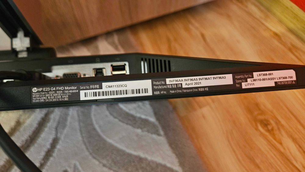 MiniPC-ul Intel NUC BOXNUC7CJYSAL2 cu 8GB RAM si SSD 256GB + Monitor HP E23 G4 FHD de 23 inch