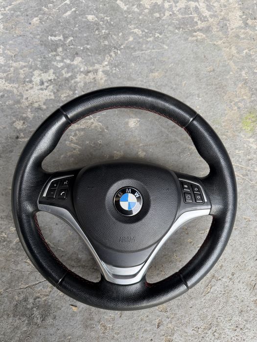 Volan bmw x1 e84 seria 3 e90 e91 seria 1 e 81 e82 e 87
