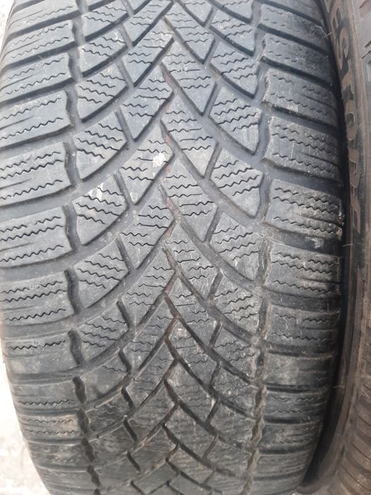 Продам шины 215/55/17 бриджистон
