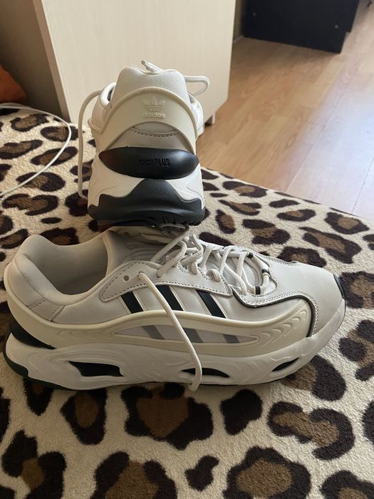 Adidas Oznova noi