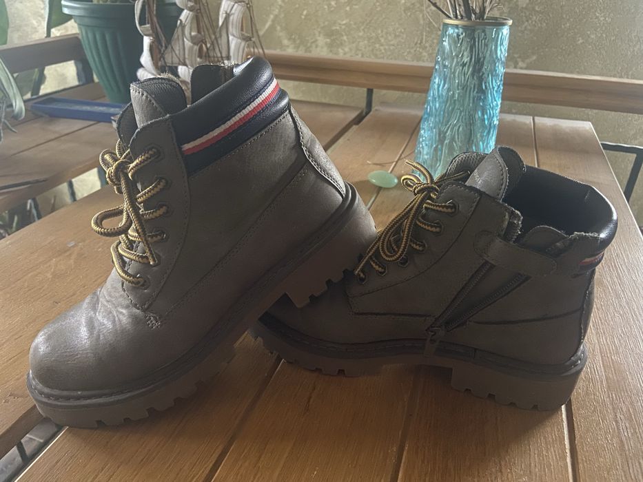 Обувки Tommy Hilfiger