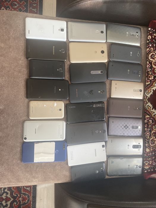 Продам телефоны