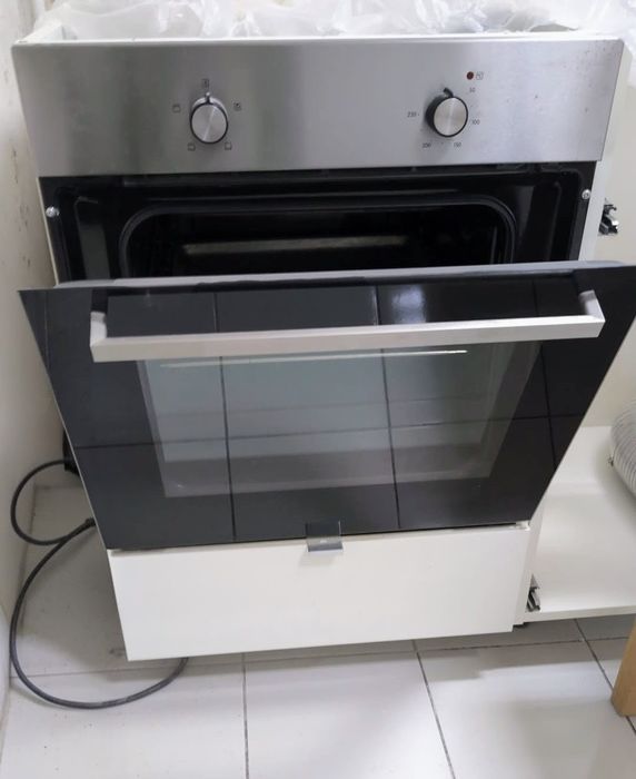 Plita inducţie  Bosch . Cuptor electric IKEA