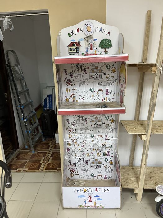 Продам магазинные оборудование