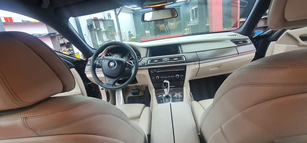Bmw 740D  Facelift  AUTOMAT