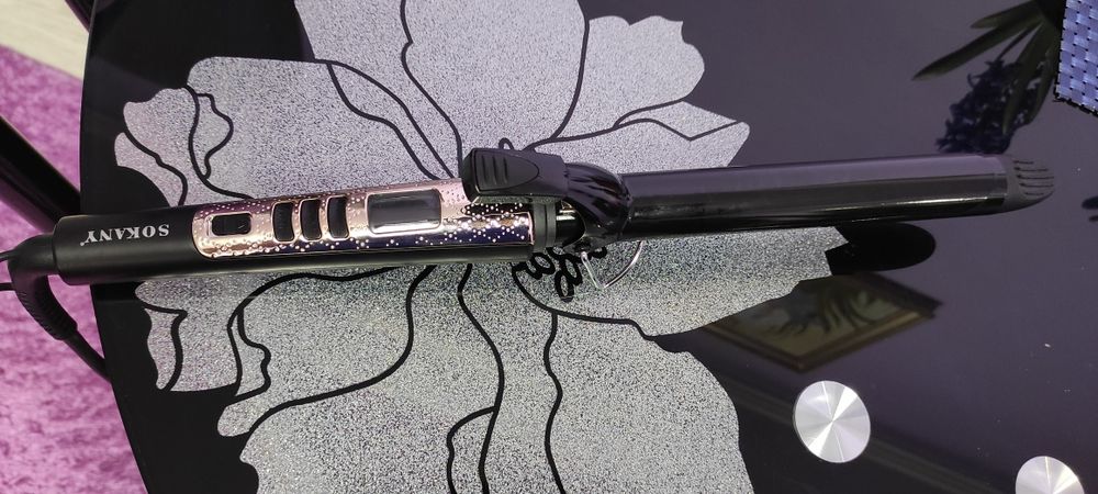 Плойка sokany черная.