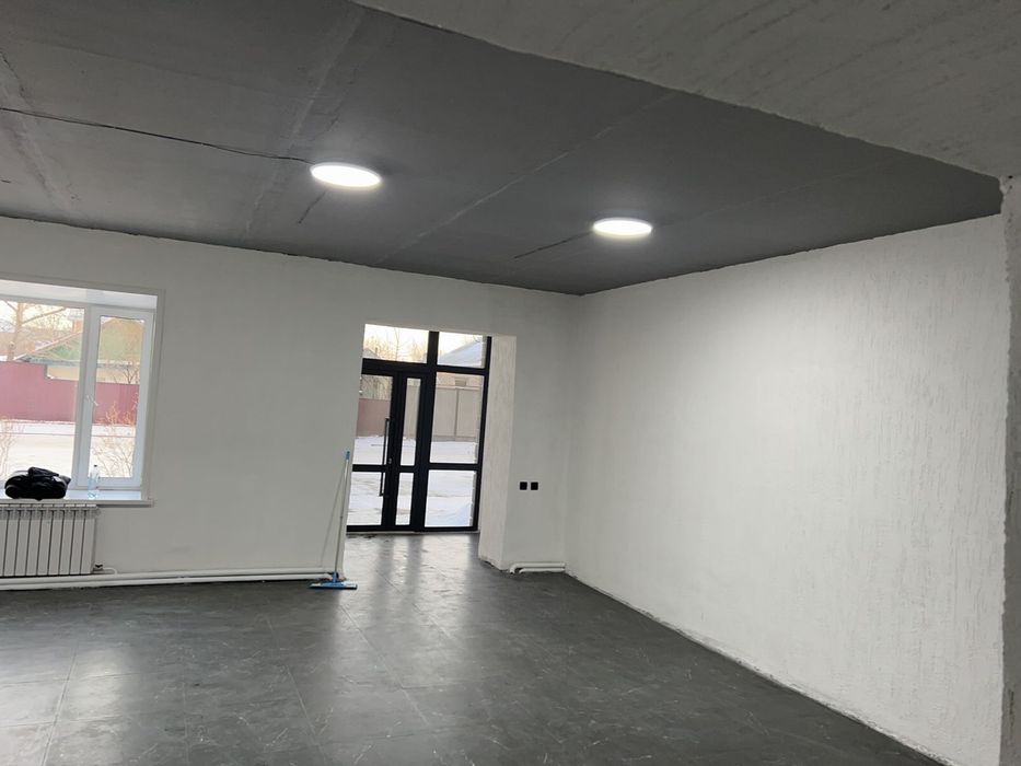 Сдам коммерческое помещение