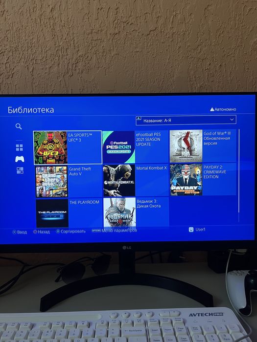 PlayStation 4 slim ps 4