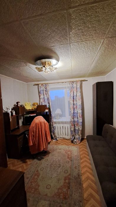 Продам 4х комнатную квартиру