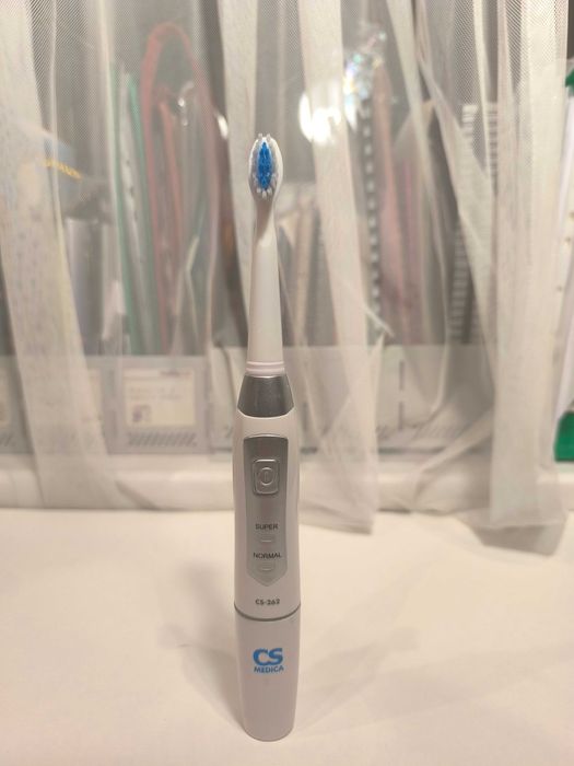 Электрическая зубная щётка cs medica