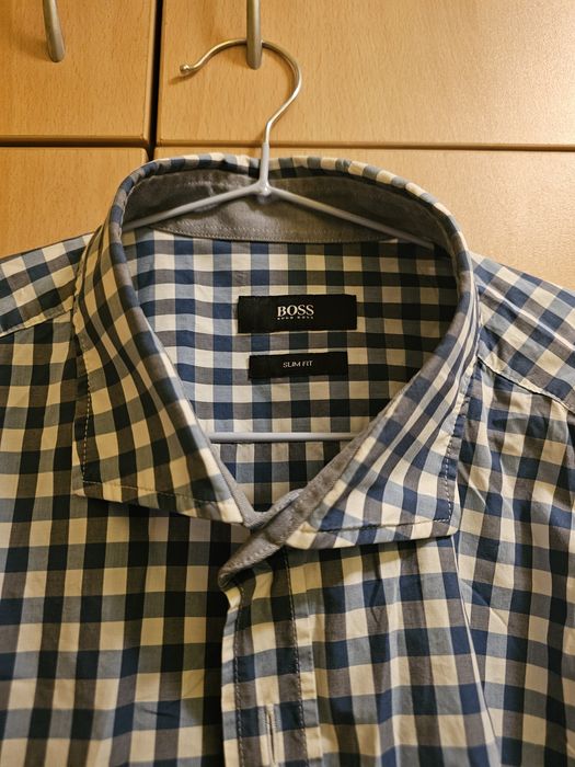 Риза Boss slim fit, размер XL.