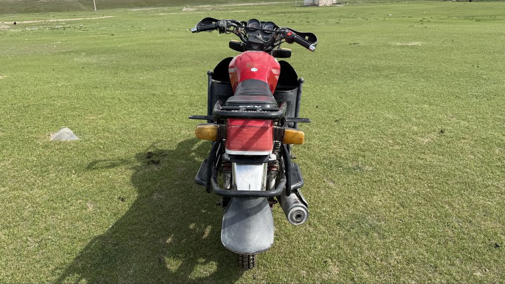 Мотоцикл Suzuki GSX 200