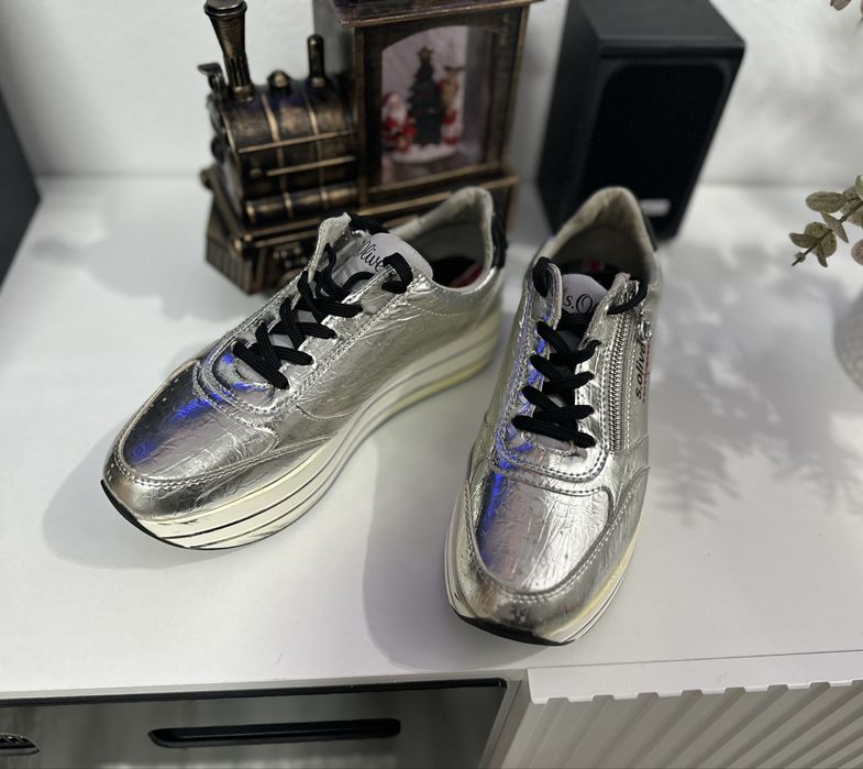 Adidasi dama S. oliver cu platforma