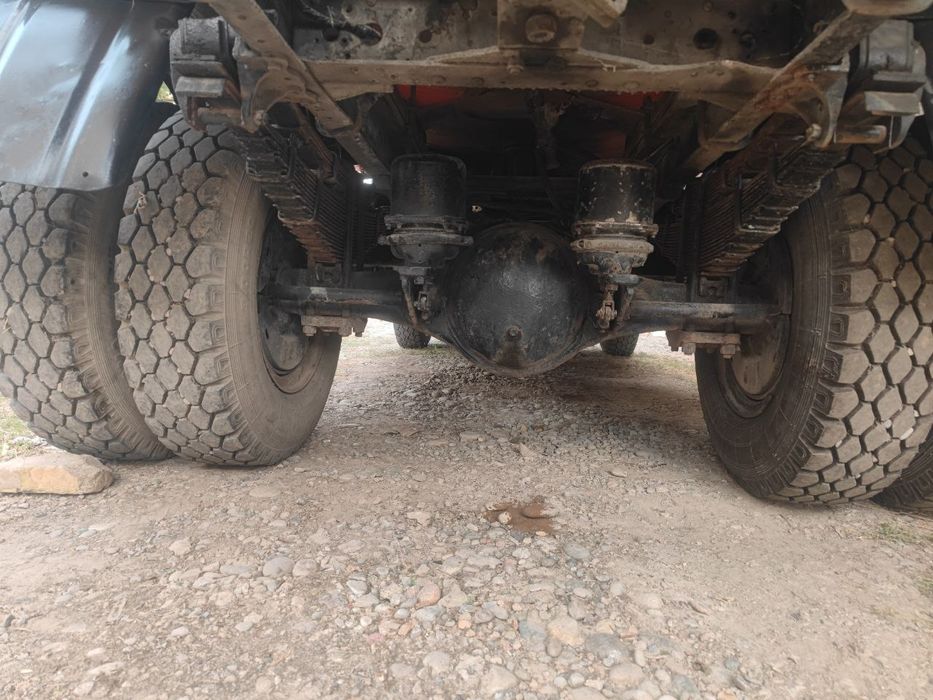 Зил 130 сотилади