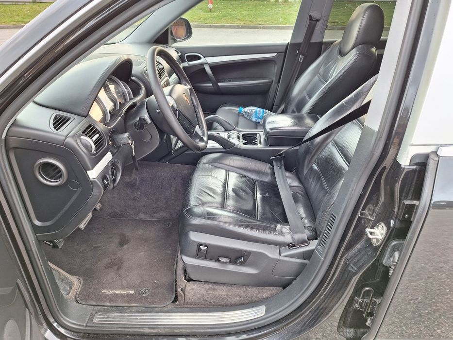 Porsche Cayenne 4.5I 340hp на части