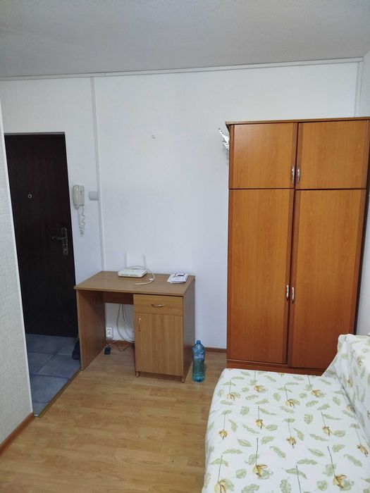 Vând garsonieră confort 3 , Alunisului- Melinesti