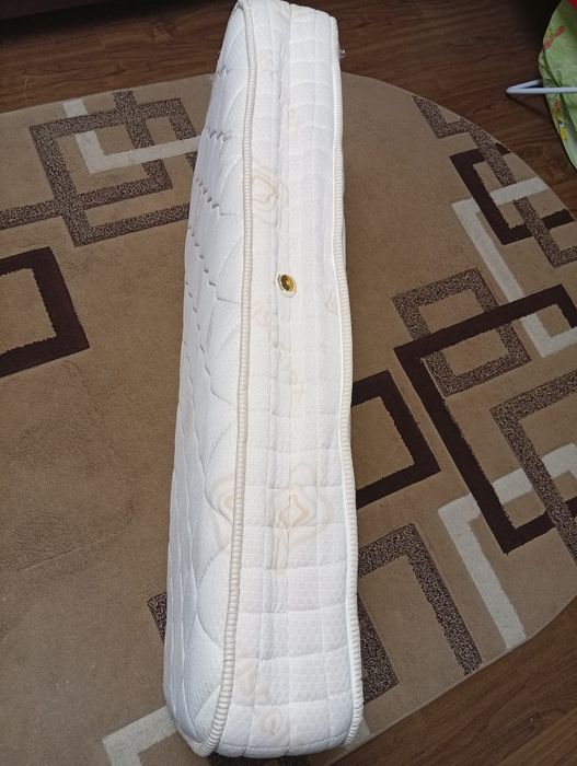 Saltea pentru pătuț