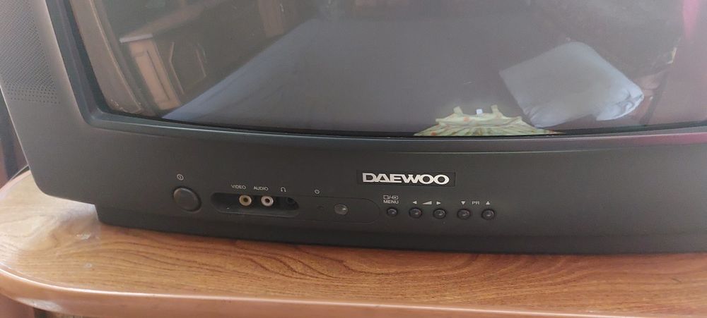 Продам телевизоры Daewoo, Samsung, рабочие