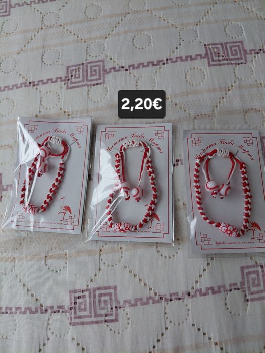 Изработени мартеници