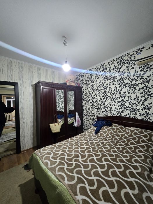 Продам квартиру  сергели 6 3 ком зади машина  базар  и  дехкан базар