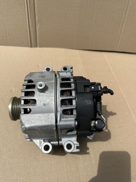 Alternator BMW seria 5 M5 seria 8 F91 F92 F93