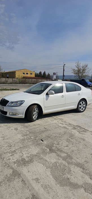 Vând skoda octavia 2 2010 facelift