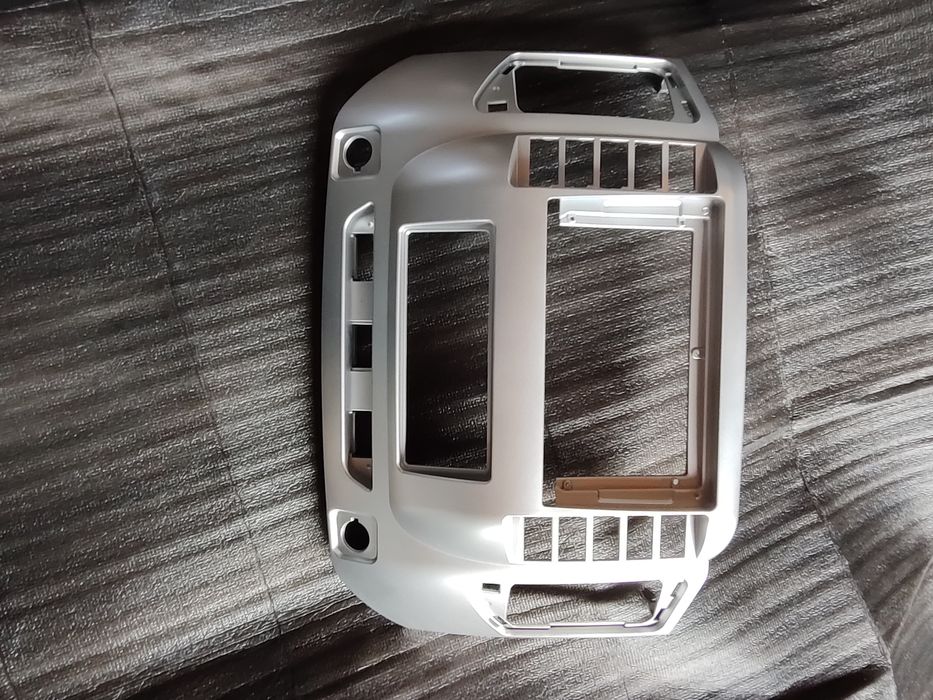 Панель под автомагнитолу