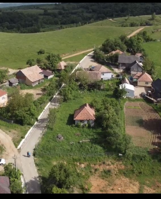 Teren 1260mp+ Casa, Sat agarbiciu 25km de Cluj