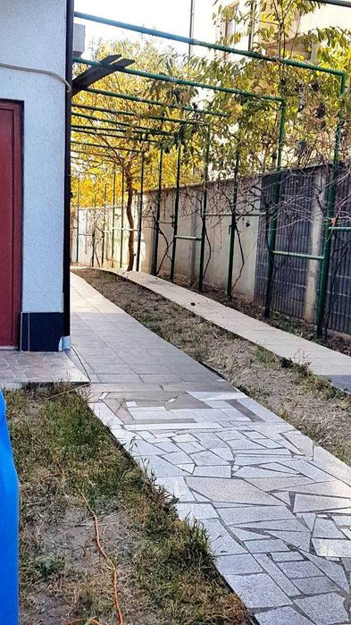 Продава се Тристаен апартамент в Варна, Галата - 80 кв.м за 1250 €/кв.м - Снимка #4