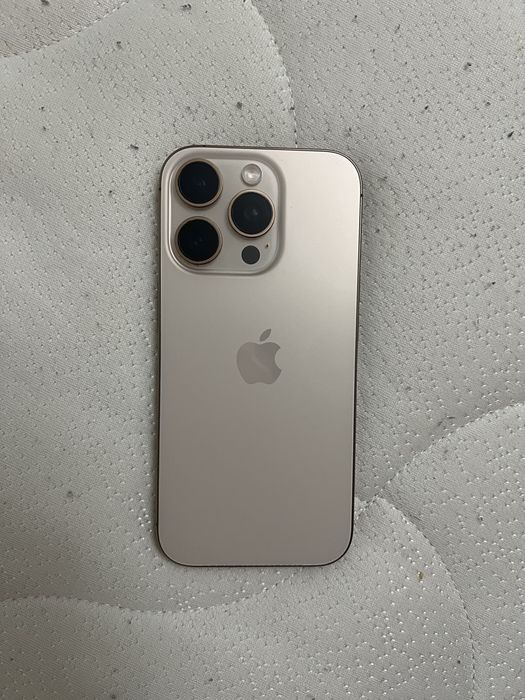 IPhone 16 pro.