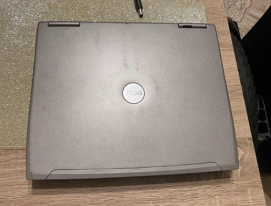 Laptop Dell Latitude D610 – colecție piese – nu pornește - retro