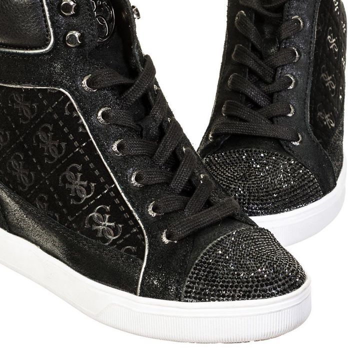 НАМАЛЕНИ НА 100лв. oт 200лв! Guess снийкърси на платформа