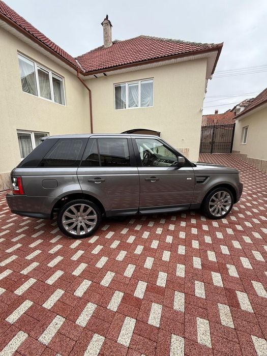 Land Rover Range Rover Sport 2011 diesel, 6.792 € — imagine 1