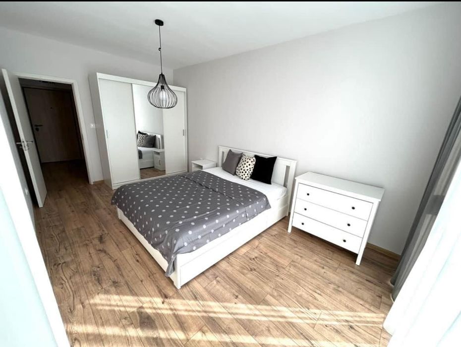 Дава се под наем Двустаен апартамент в Пловдив, Център - 85 кв.м за 440 € - Снимка #4