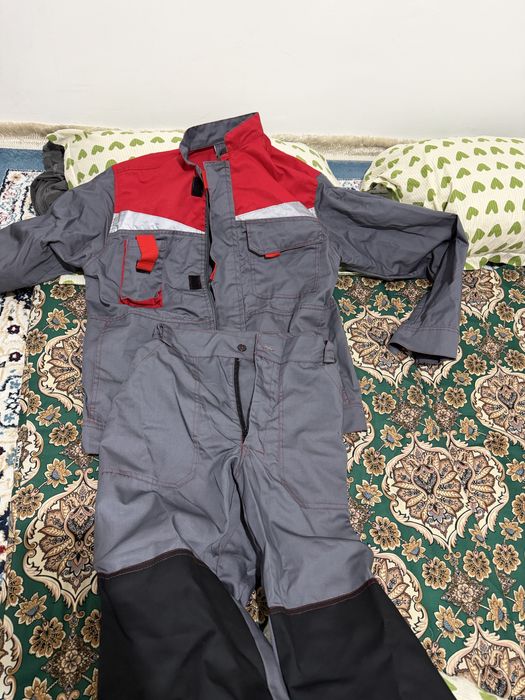 Продаю спецовку 48-50р