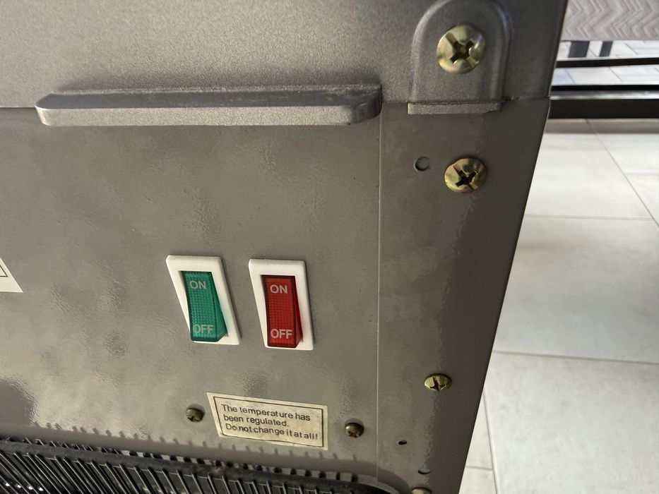 Dozator apa + bidoane 19 L