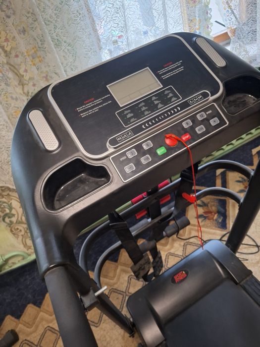 Срочно продам  беговую  дорожку