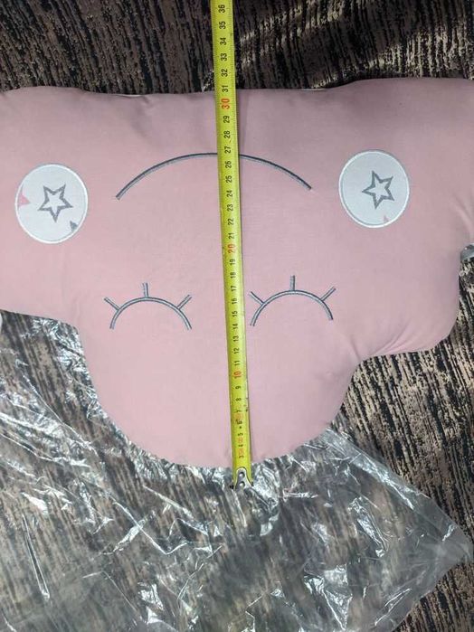 НОВА Декоративна възглавница / Обиколник (с връзки)