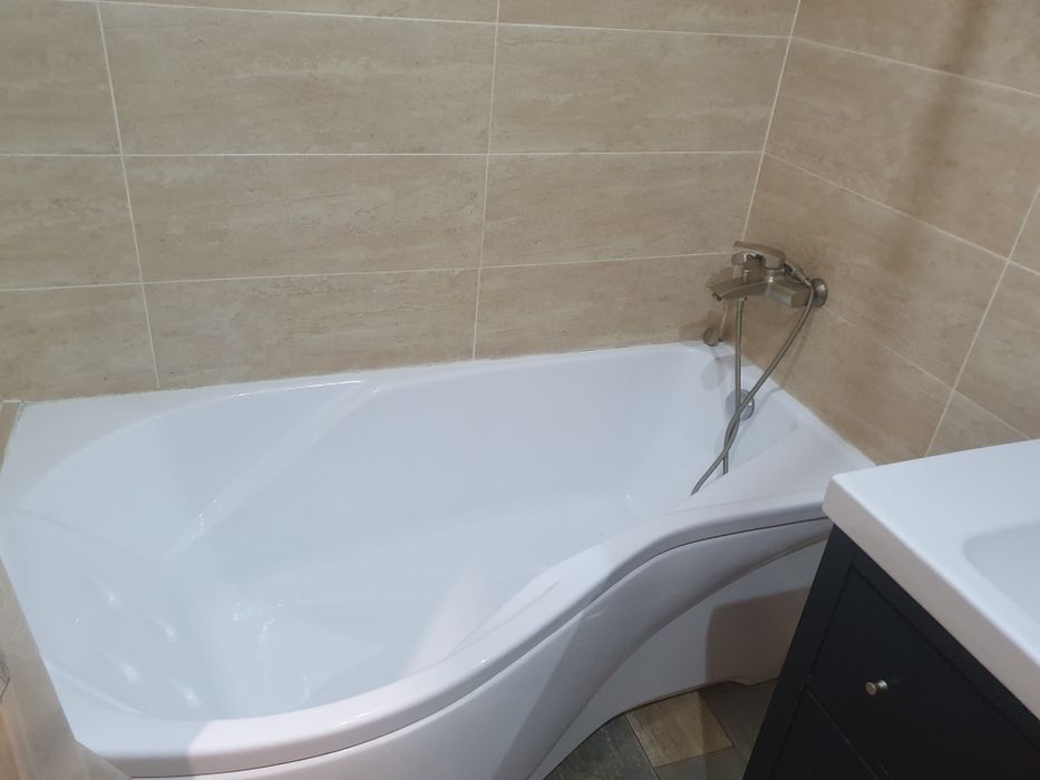 Продам 4-х улучшенную квартиру