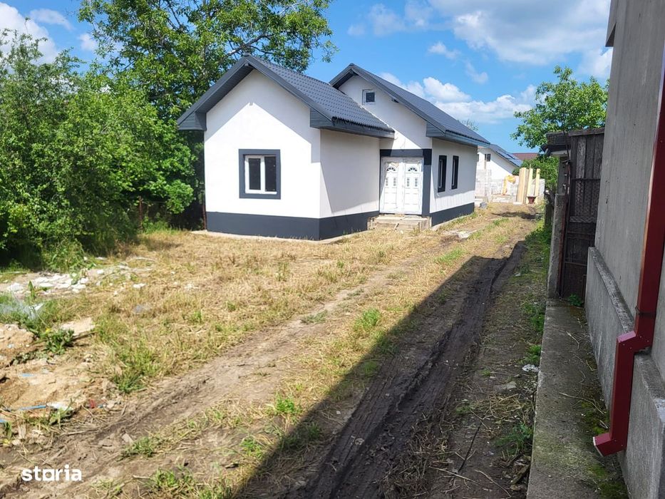 Casa ieftină în Lumina, zonă centrală!
